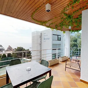 https://villa-reymar-diseno-y-vistas-al-mar.topcostabravahotels.com